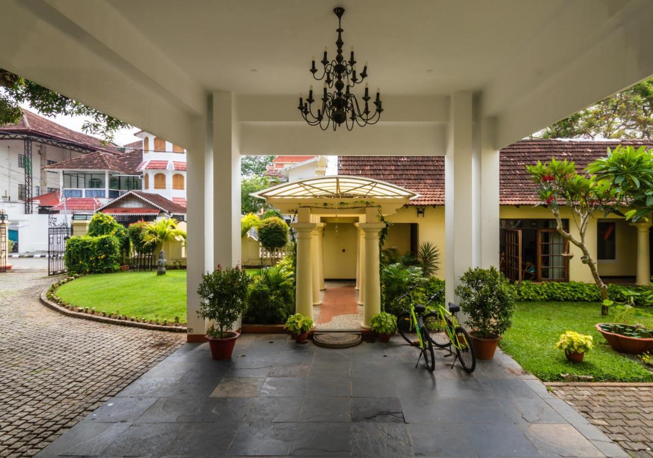 Amritara The Poovath Beachfront Heritage, Fort Kochi Buitenkant foto