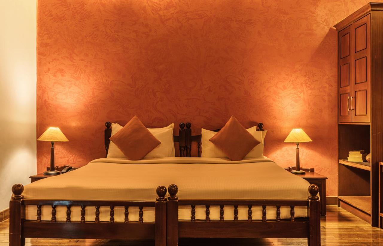 Amritara The Poovath Beachfront Heritage, Fort Kochi Buitenkant foto