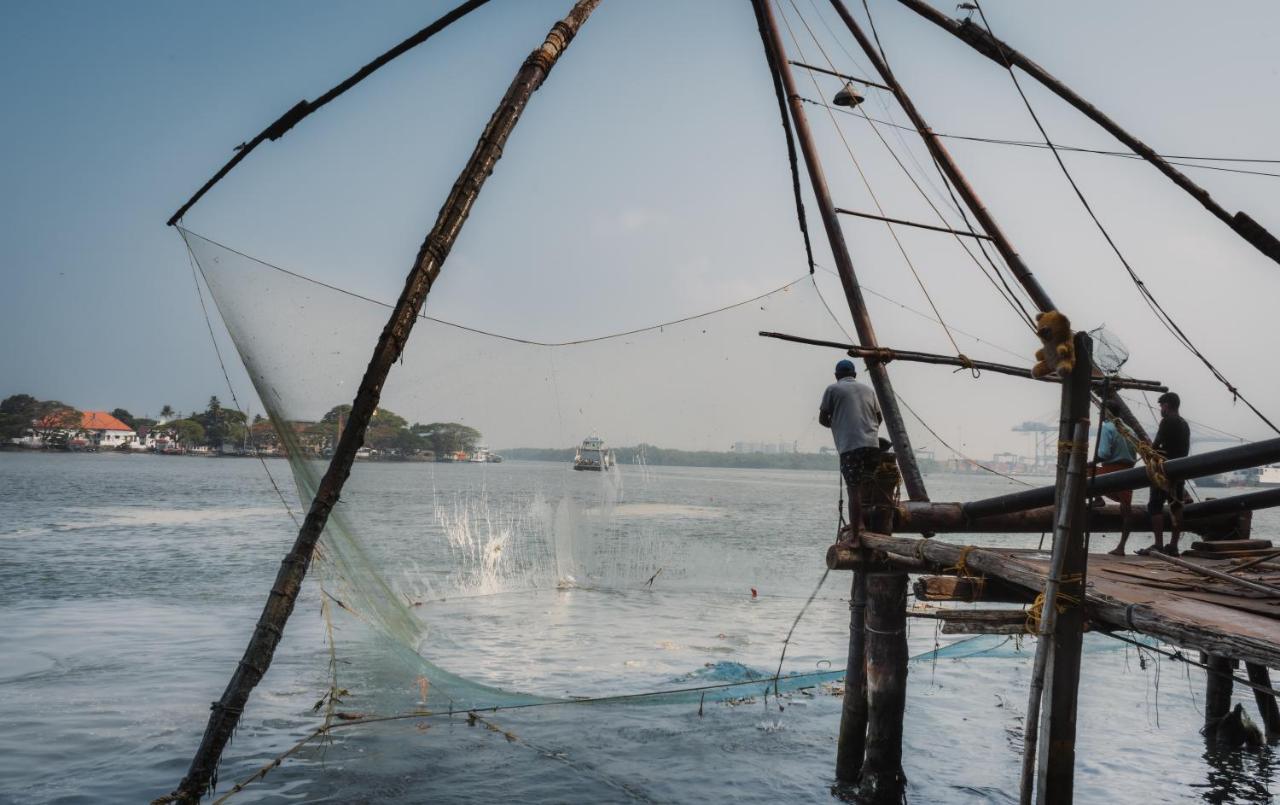Amritara The Poovath Beachfront Heritage, Fort Kochi Buitenkant foto